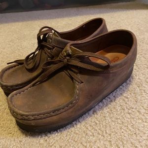 Clarks wallabees